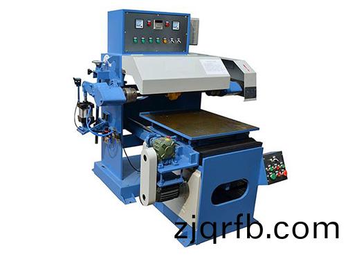 如何提高(gao)平麵拋光機(jī)的拋光速度？