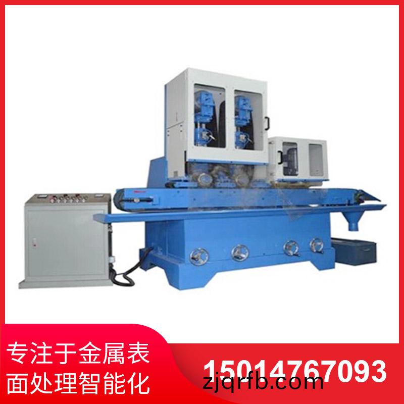 鋼絲輪(lun)自動拉絲機的(de)工作原理